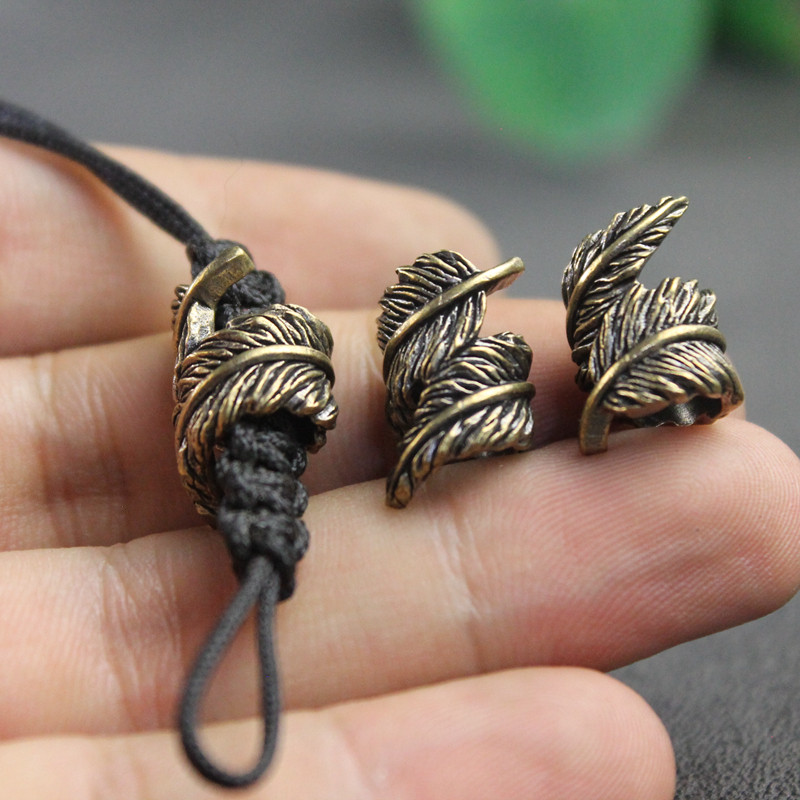 Plume Brass Knife Beads EDC Ou - Paracord Survival Bracelet recensione e prezzo