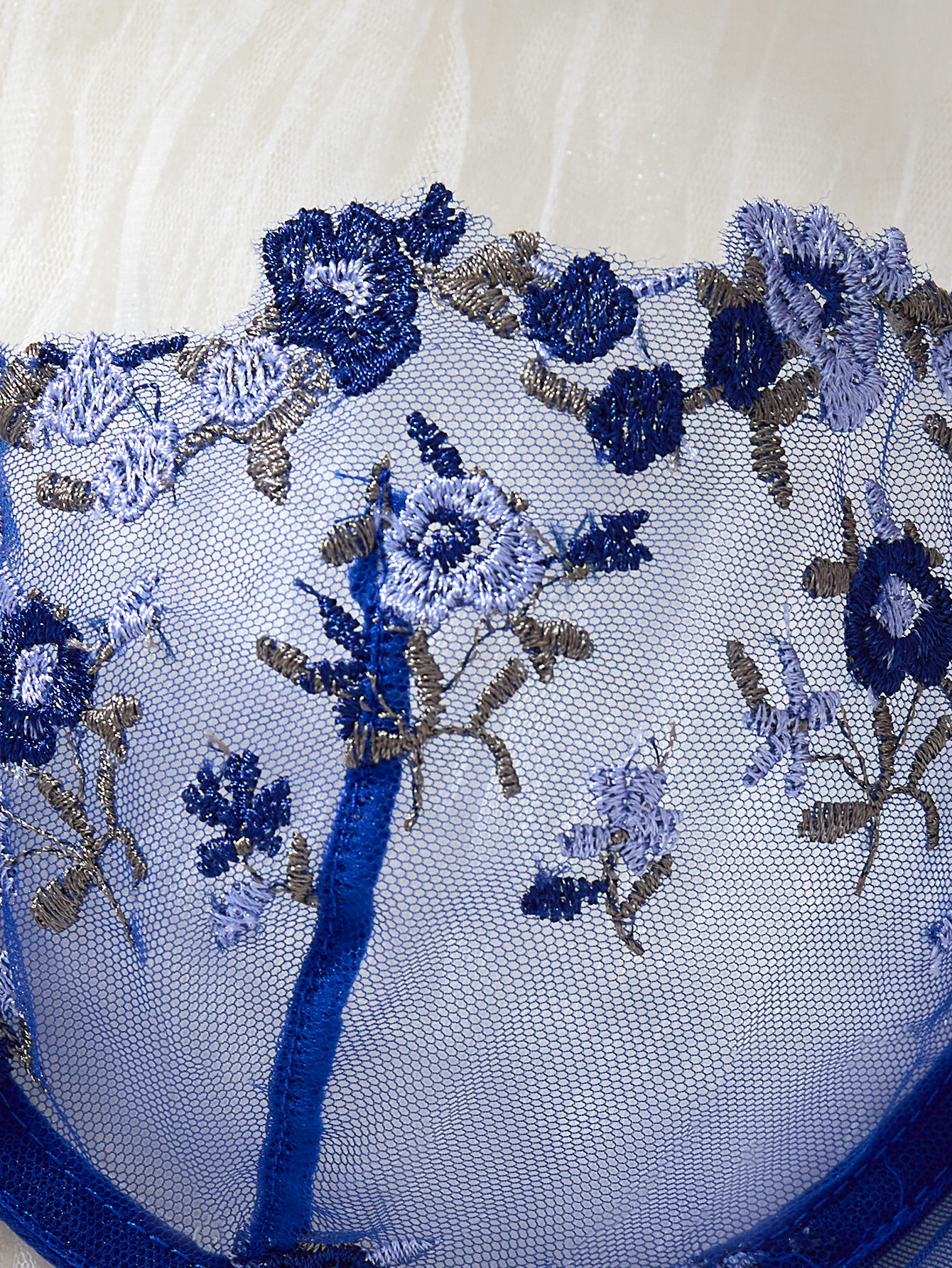 Blue Embroidered Floral Linger - G&T Hunting & Outdoor Gun Shop Skegness recensione e prezzo