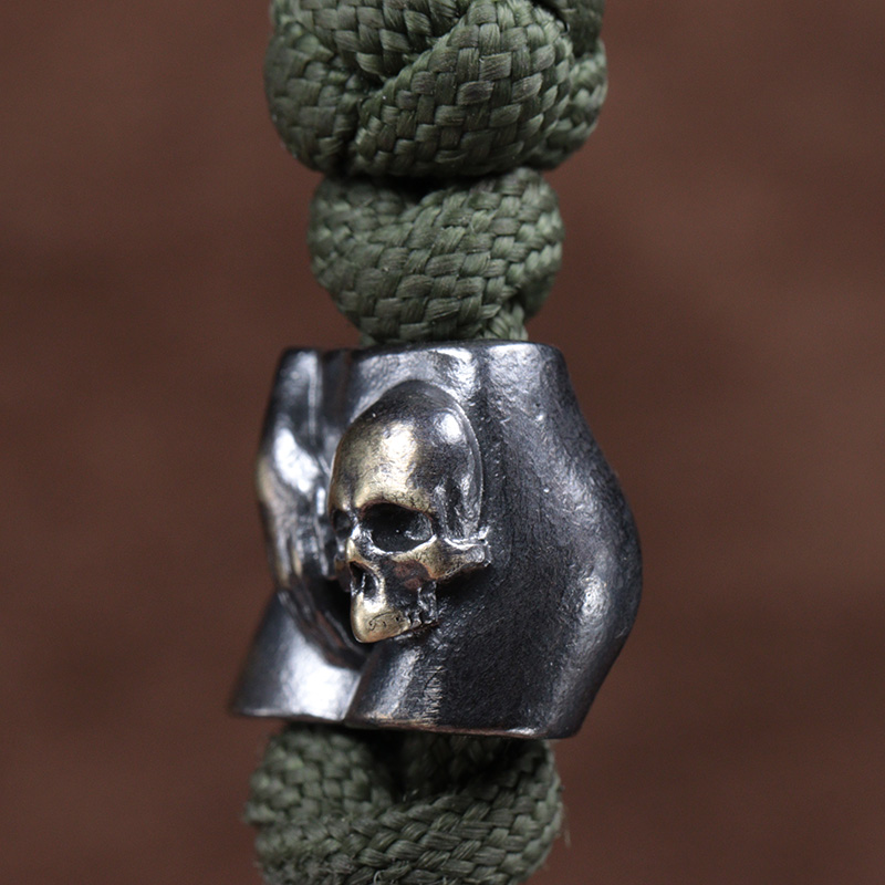 Hand Skull Head Brass Knife Be - Paracord Survival Bracelet recensione e prezzo