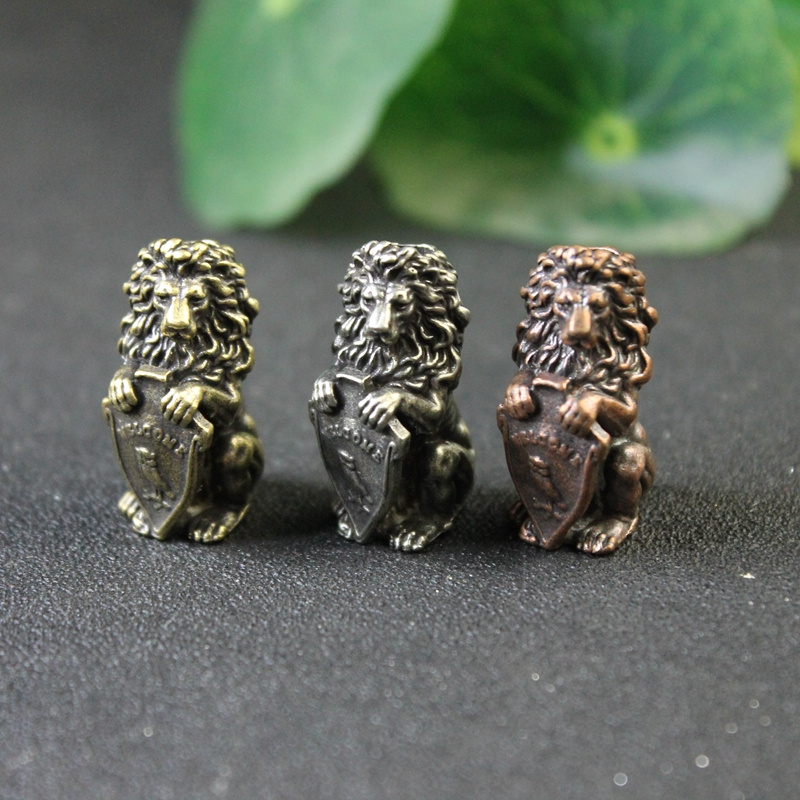 Lion King Holding Owl Shield F - Paracord Survival Bracelet recensione e prezzo
