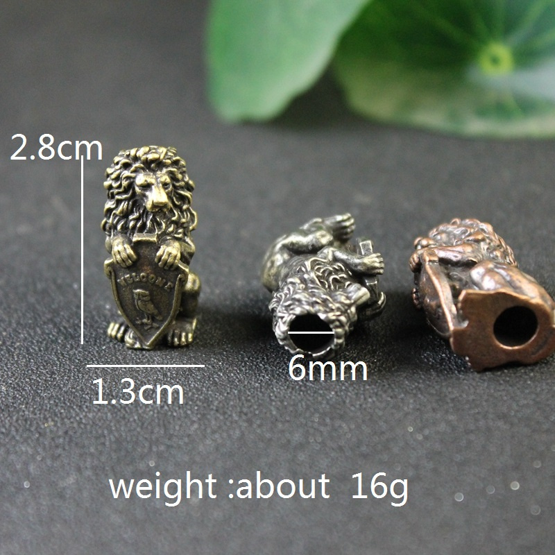 Lion King Holding Owl Shield F - Paracord Survival Bracelet recensione e prezzo